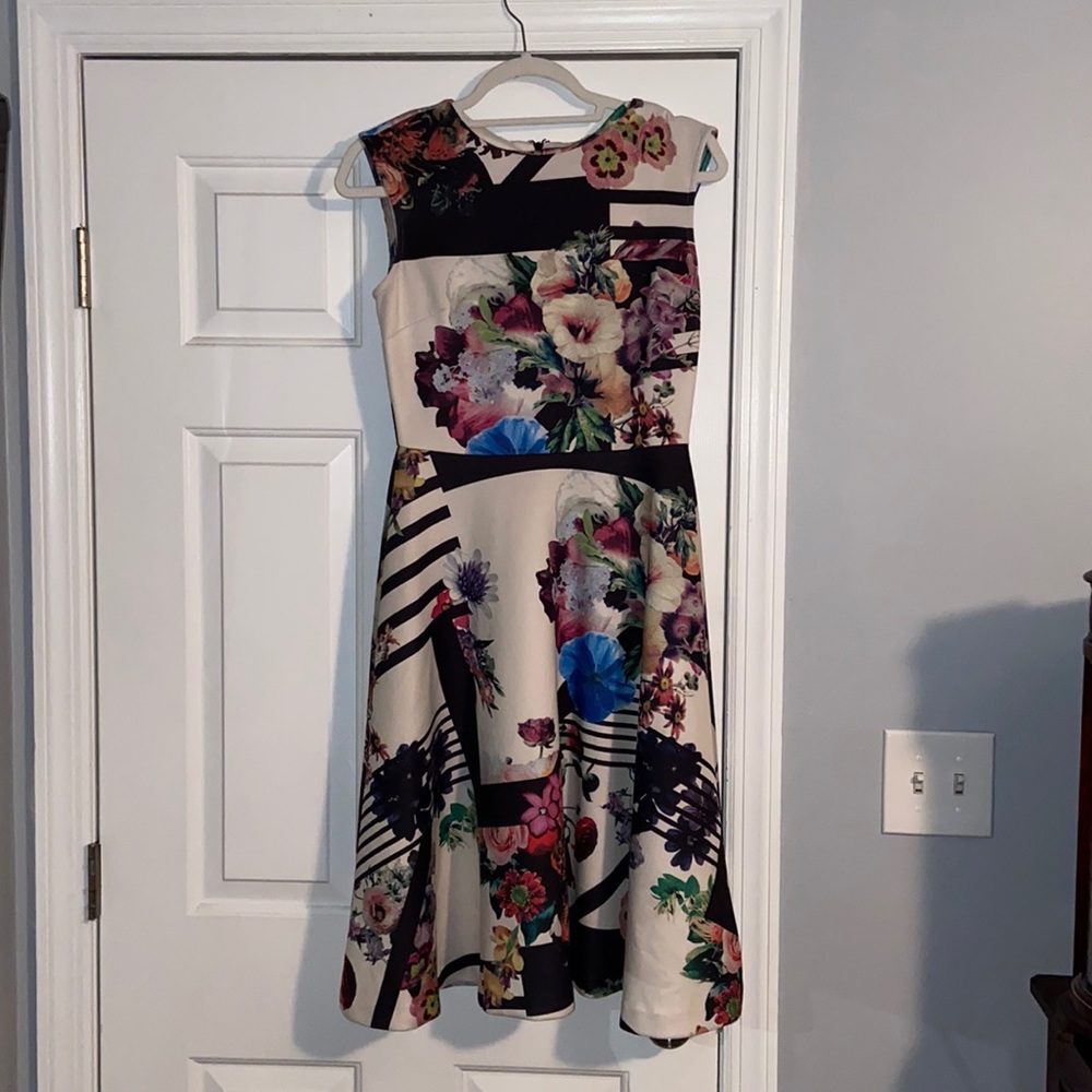 Beautiful floral A-line dress!